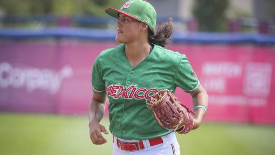 UNA SONORENSE HARÁ HISTORIA AL SER SELECCIONADA PARA JUGAR EN LA LIGA PROFESIONAL DE BEISBOL FEMENIL 
